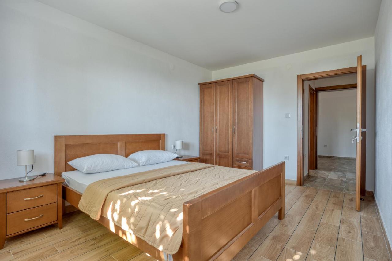 Old Stone Villa Vrba Свети Стефан Екстериор снимка